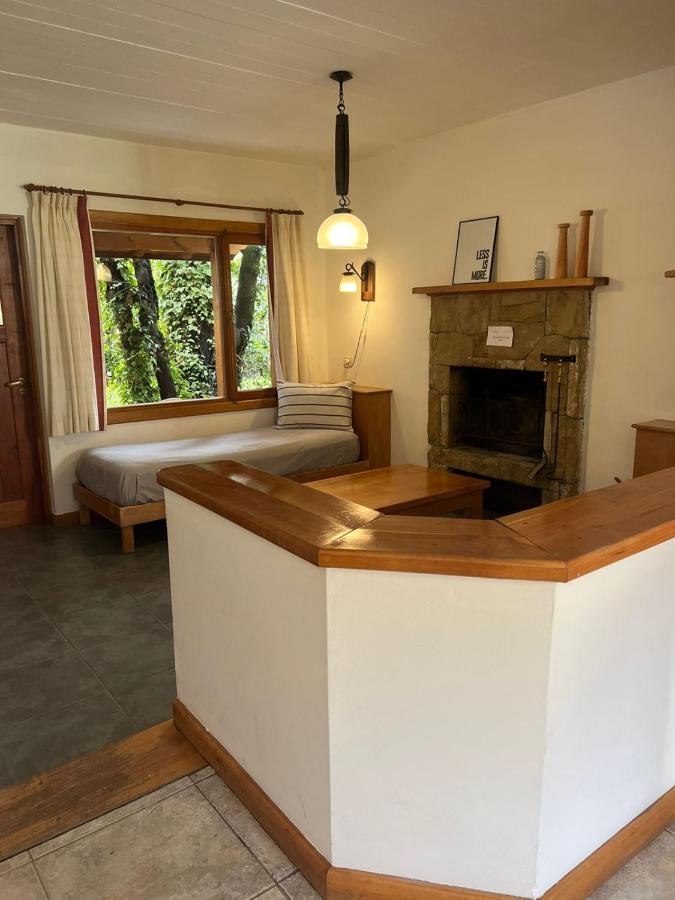 Aparthotel Refugio del Arroyo San Martín de los Andes Esterno foto