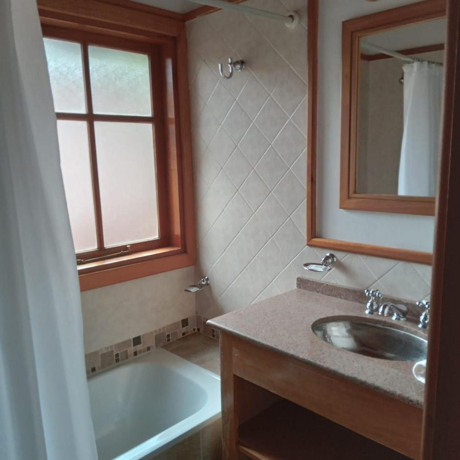 Aparthotel Refugio del Arroyo San Martín de los Andes Esterno foto