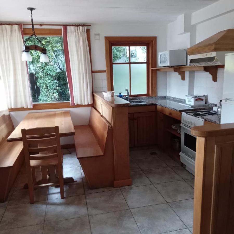 Aparthotel Refugio del Arroyo San Martín de los Andes Esterno foto