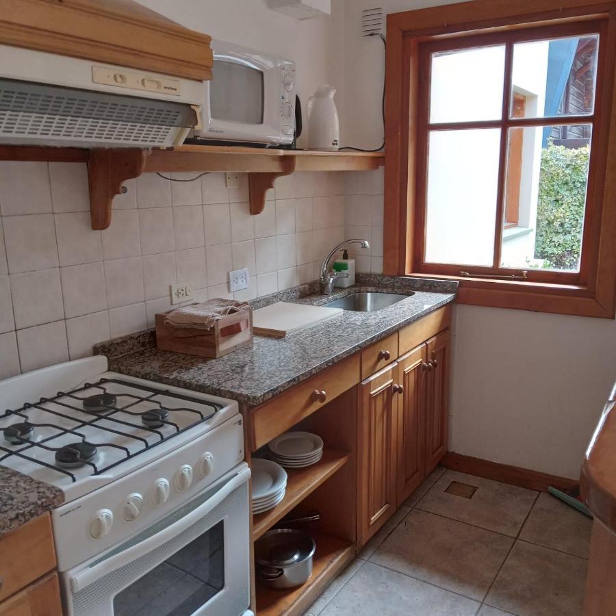 Aparthotel Refugio del Arroyo San Martín de los Andes Esterno foto