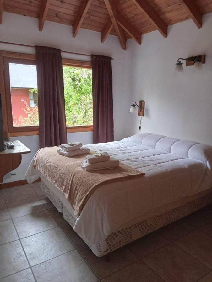 Aparthotel Refugio del Arroyo San Martín de los Andes Esterno foto